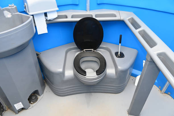 Portable Toilet Options We Offer in Standish, MI